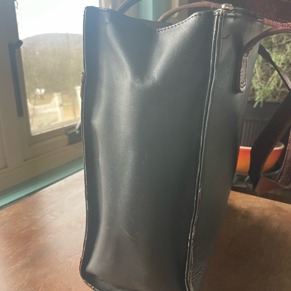 Vintage Tooled All leather bag - Picture 2 of 8